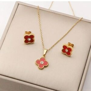 Elegant Gold and Red Floral Jewelry Set